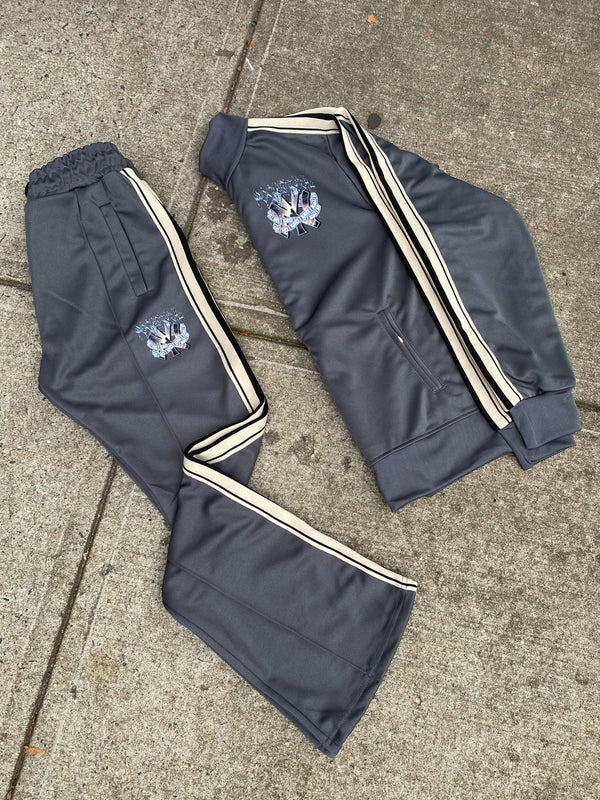 Savior Track Suit 🌪️