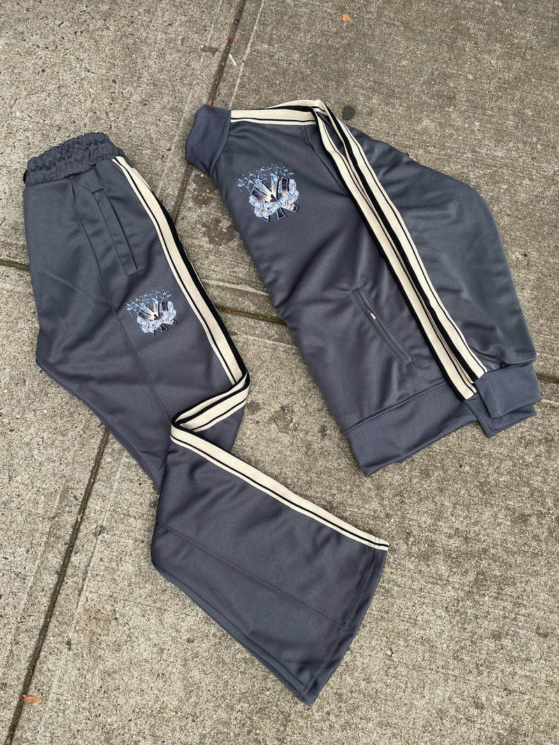 Savior Track Suit 🌪️